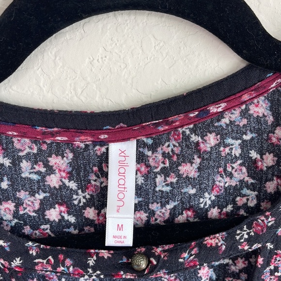 Xhilaration Womans Floral Tent Dress. Size Medium - Picture 6 of 14